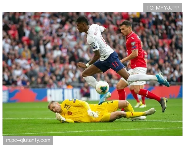 足球财经：沙特公共投资基金增持纽卡斯尔股份，引援策略聚焦攻防两端